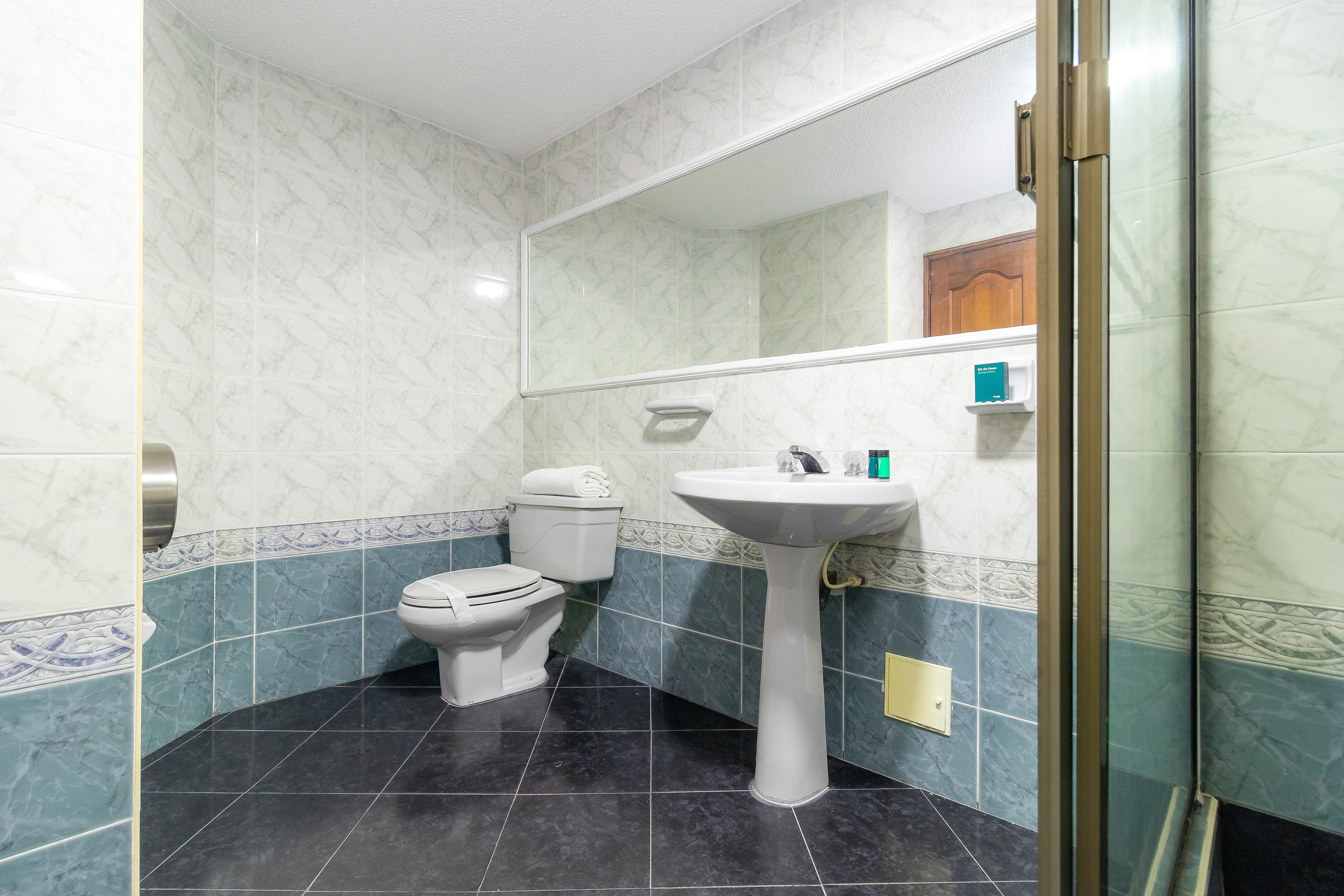 בוגוטה Hotel Ayenda Normandy מראה חיצוני תמונה