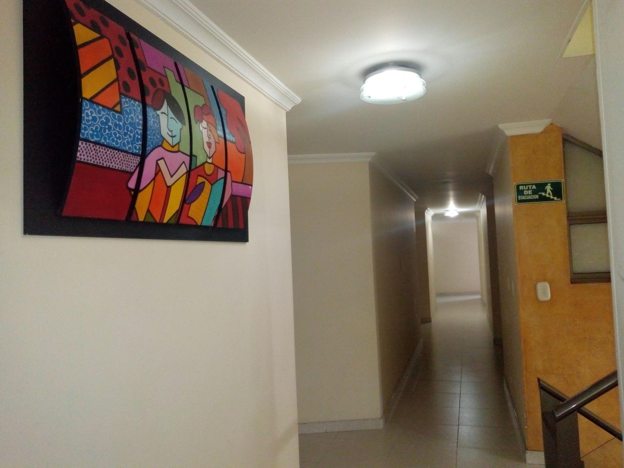 בוגוטה Hotel Ayenda Normandy מראה חיצוני תמונה